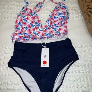 CUPSHE BATHING SUITE